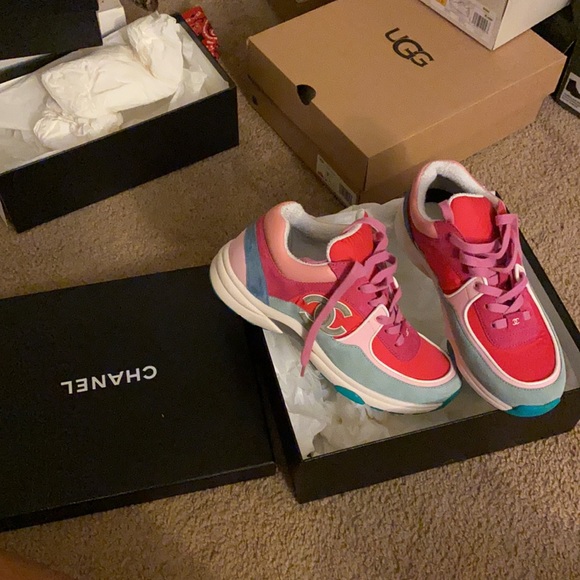 Brand new authentic Chanel sneakers - Picture 5 of 5